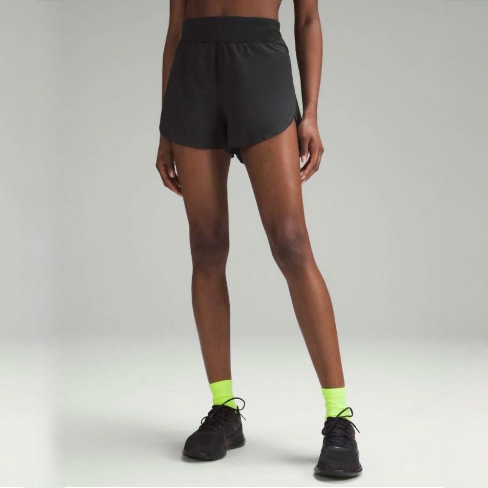Lululemon Fast and Free Reflective High-Rise Classic-Fit Short 3" in Black, sz 8